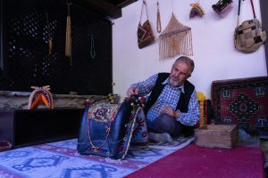 Exploring the Traditional Techniques of Knitting and Weaving Fabrics