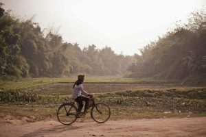 Simple Ways to Turn Travel Memories Into Gifts