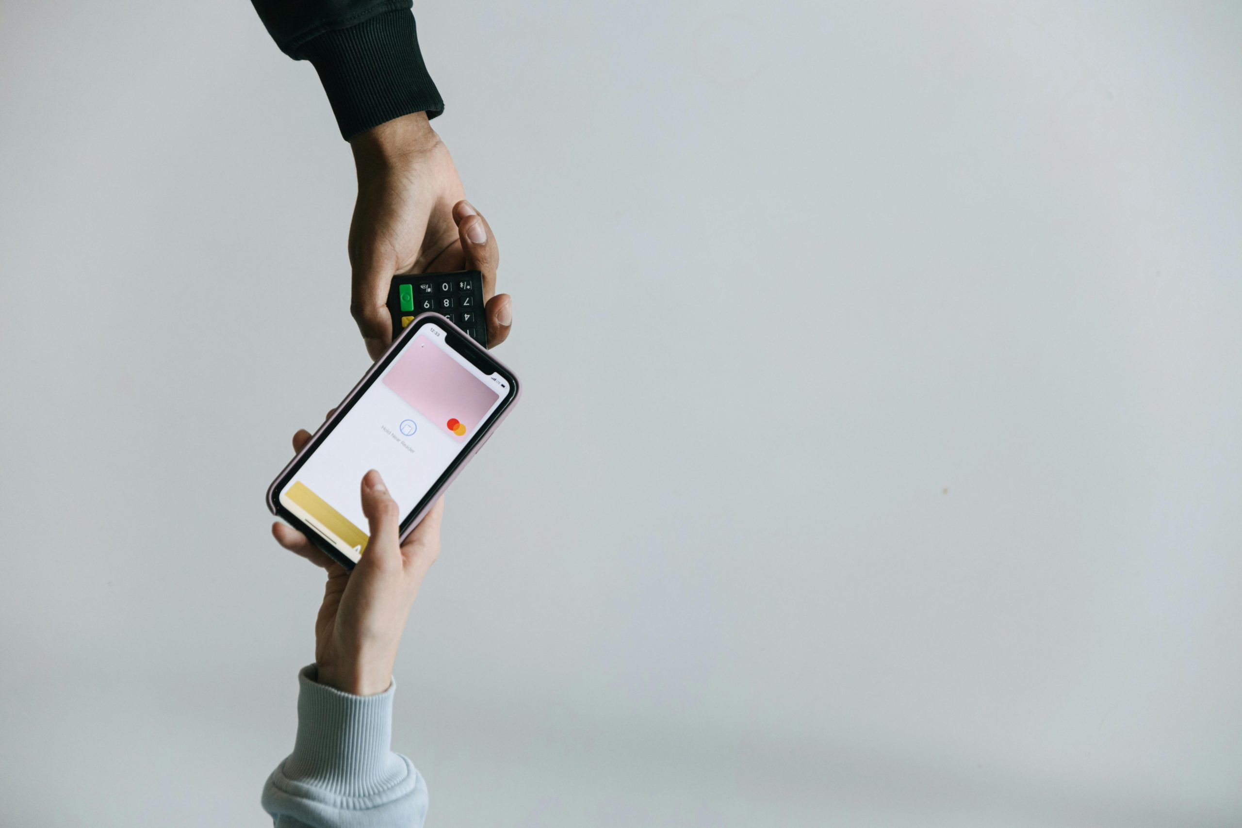 The Science Behind Inductive Charging and Wireless Power Transfer